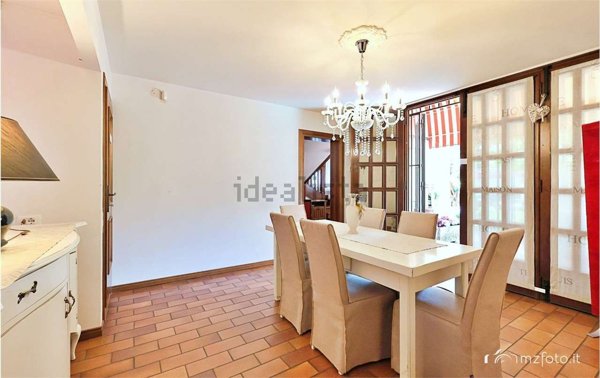 casa indipendente in vendita a Preganziol in zona Alle Grazie
