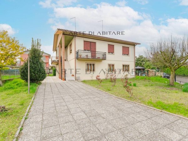 casa indipendente in vendita a Preganziol in zona Frescada