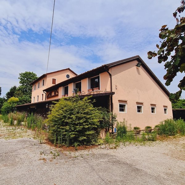 casa semindipendente in vendita a Preganziol