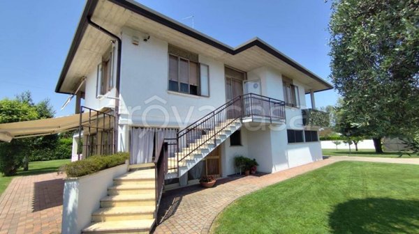casa indipendente in vendita a Preganziol in zona Sambughè