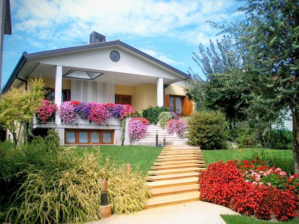 casa indipendente in vendita a Preganziol in zona Frescada