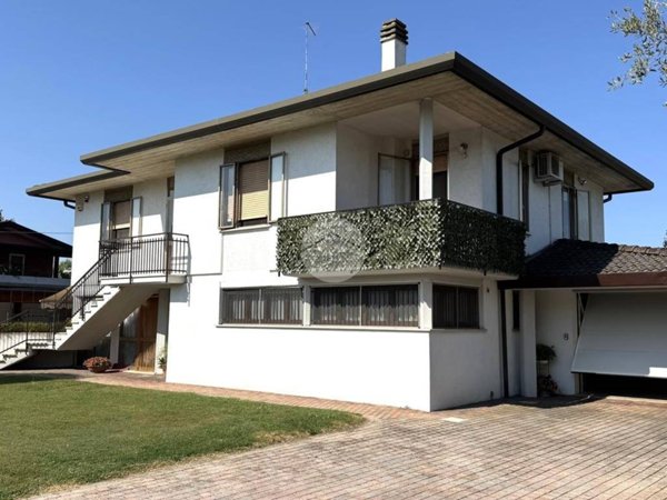 casa indipendente in vendita a Preganziol in zona San Trovaso