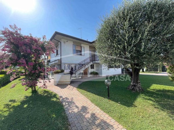 casa indipendente in vendita a Preganziol in zona San Trovaso