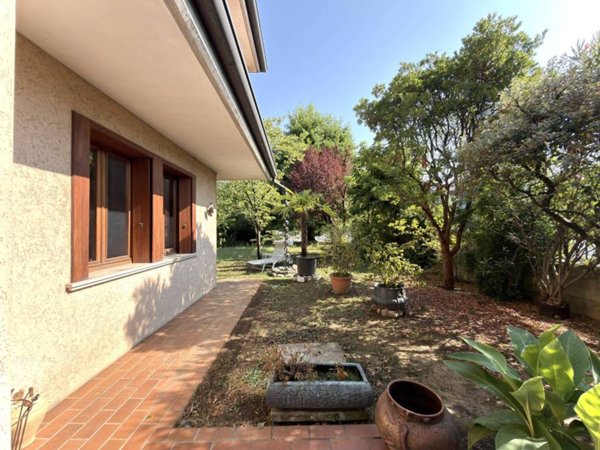 casa indipendente in vendita a Preganziol in zona Frescada