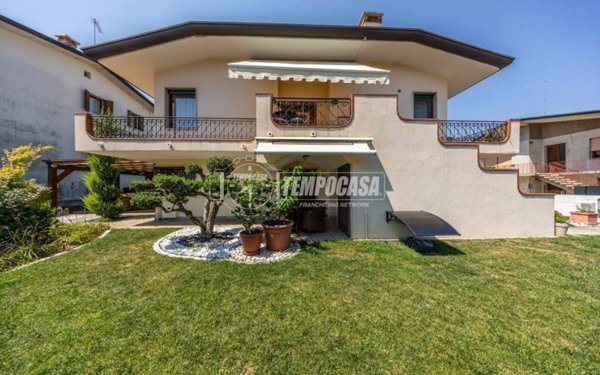 casa indipendente in vendita a Preganziol in zona Alle Grazie