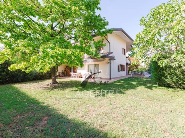 casa indipendente in vendita a Preganziol in zona Frescada