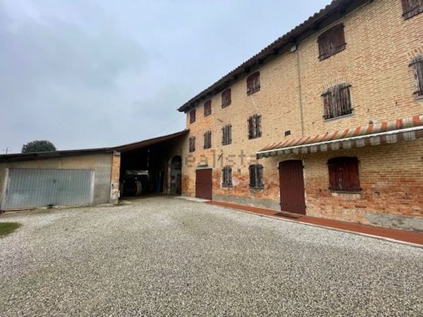 casale in vendita a Preganziol in zona San Trovaso