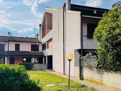 casa indipendente in vendita a Preganziol in zona Alle Grazie