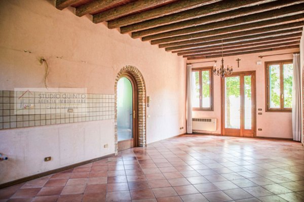 casa indipendente in vendita a Quinto di Treviso in zona Santa Cristina