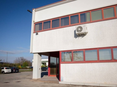 locale di sgombero in vendita a Quinto di Treviso