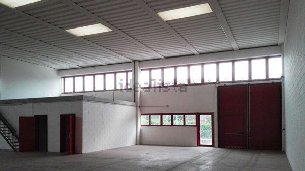 locale di sgombero in vendita a Quinto di Treviso