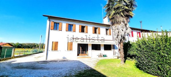 casa indipendente in vendita a Quinto di Treviso in zona Santa Cristina