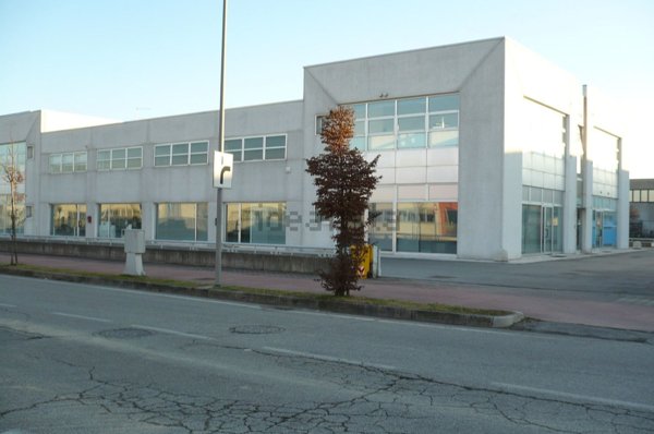 ufficio in vendita a Quinto di Treviso