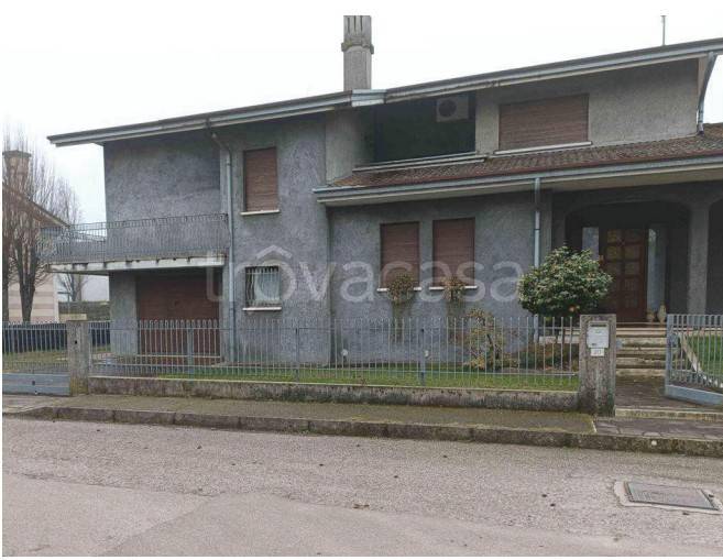 casa indipendente in vendita a Quinto di Treviso in zona Santa Cristina