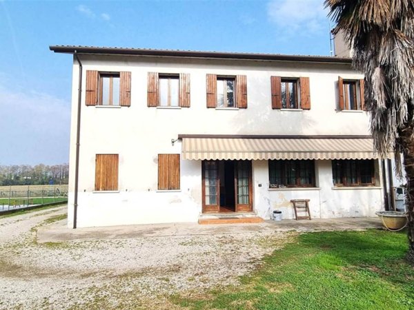 casa indipendente in vendita a Quinto di Treviso in zona Santa Cristina