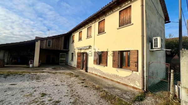 casa indipendente in vendita a Quinto di Treviso in zona Santa Cristina