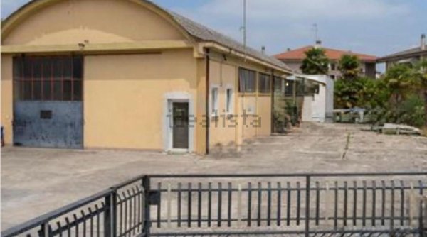 capannone in vendita a Quinto di Treviso in zona Santa Cristina