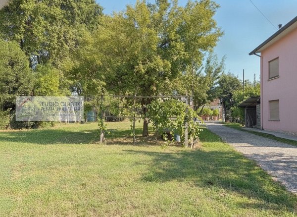casa indipendente in vendita a Quinto di Treviso in zona Santa Cristina