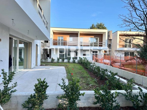 casa indipendente in vendita a Refrontolo