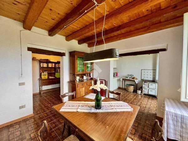 casa indipendente in vendita a Refrontolo