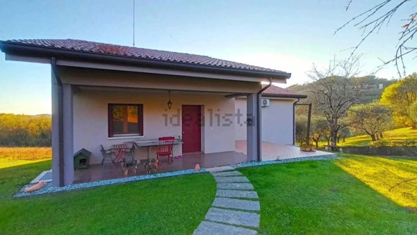 casa indipendente in vendita a Refrontolo