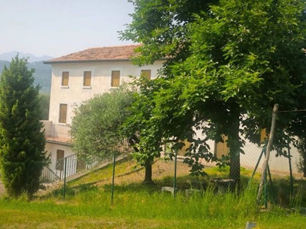 casa indipendente in vendita a Refrontolo