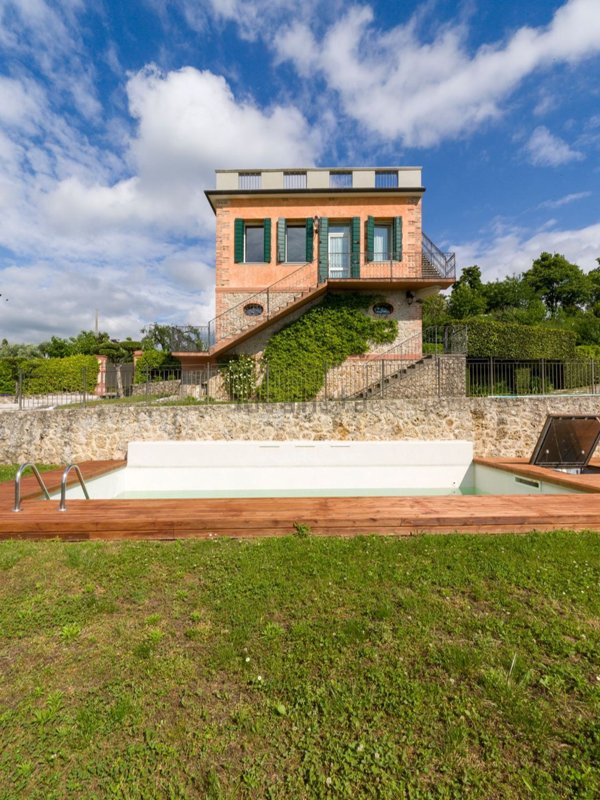 casa indipendente in vendita a Refrontolo