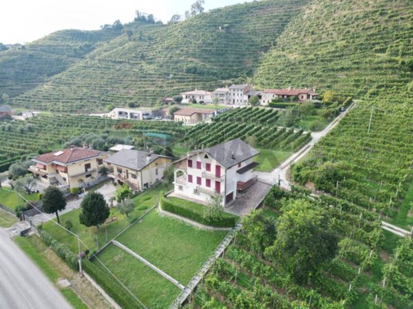 casa indipendente in vendita a Refrontolo