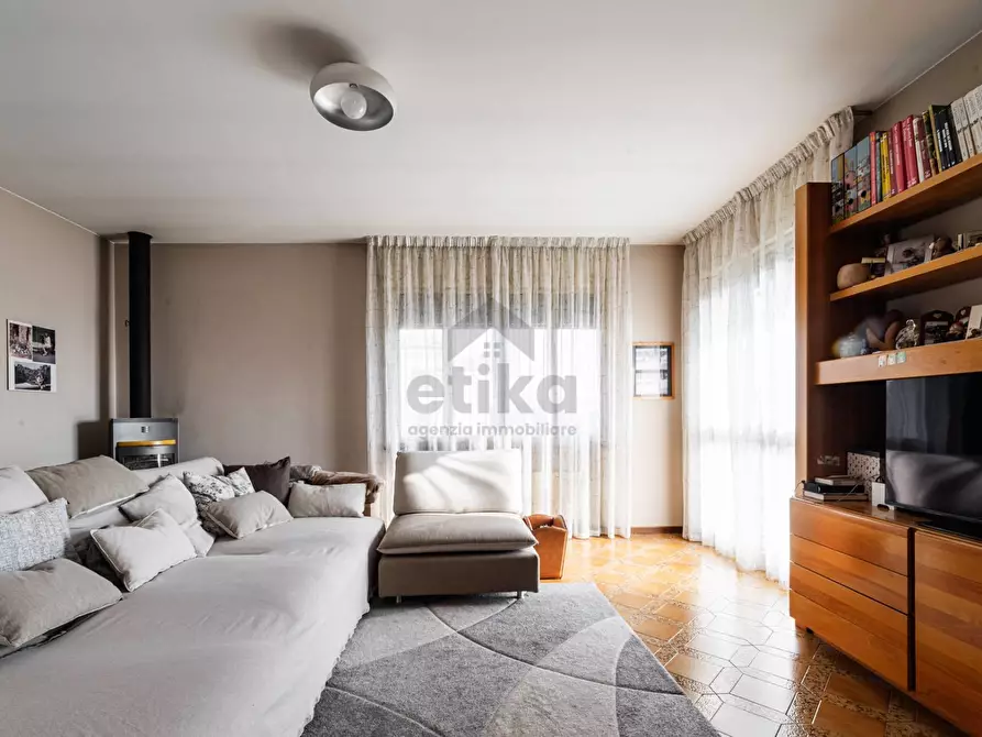 casa indipendente in vendita a Refrontolo