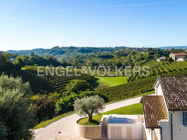 casa indipendente in vendita a Refrontolo