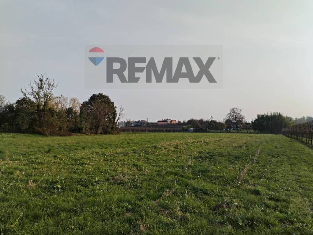 terreno agricolo in vendita a Refrontolo