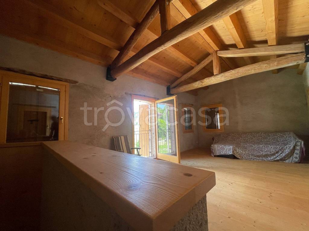 casa indipendente in vendita a Refrontolo