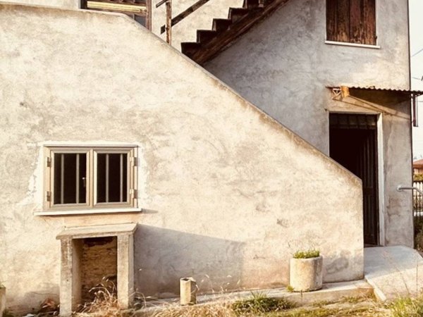 casa indipendente in vendita a Resana
