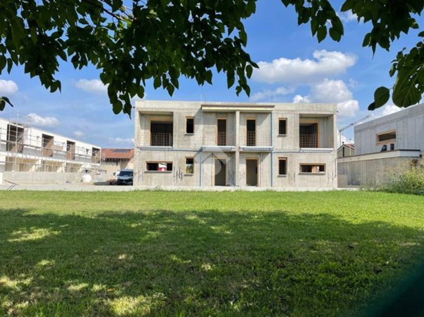 casa indipendente in vendita a Resana