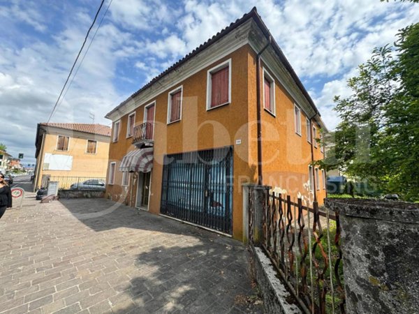 casa indipendente in vendita a Resana