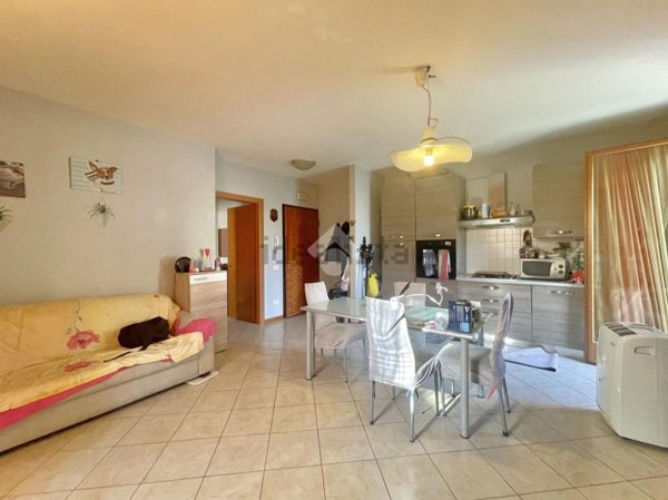 appartamento in vendita a Resana in zona Castelminio