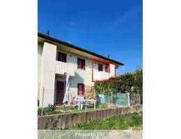 appartamento in vendita a Resana in zona Castelminio