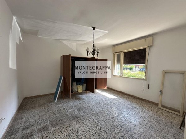 casa indipendente in vendita a Resana in zona Castelminio