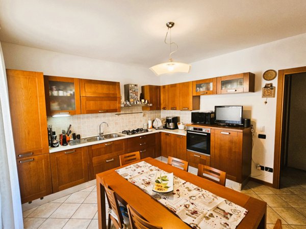 appartamento in vendita a Resana in zona Castelminio