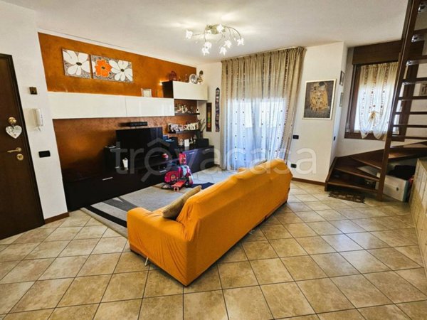 appartamento in vendita a Resana in zona Castelminio