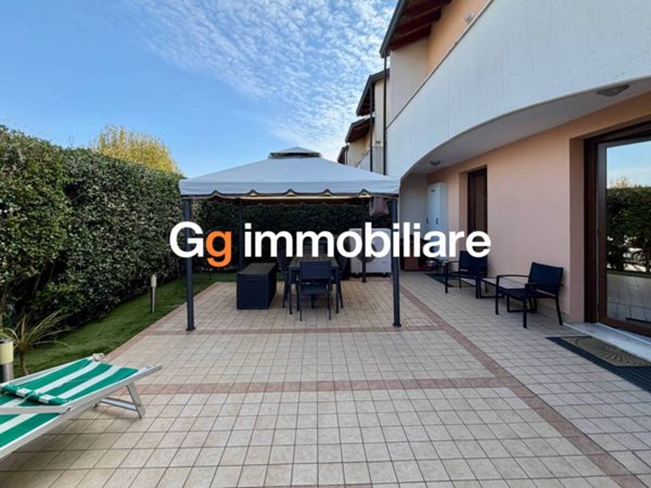 casa indipendente in vendita a Resana in zona Castelminio