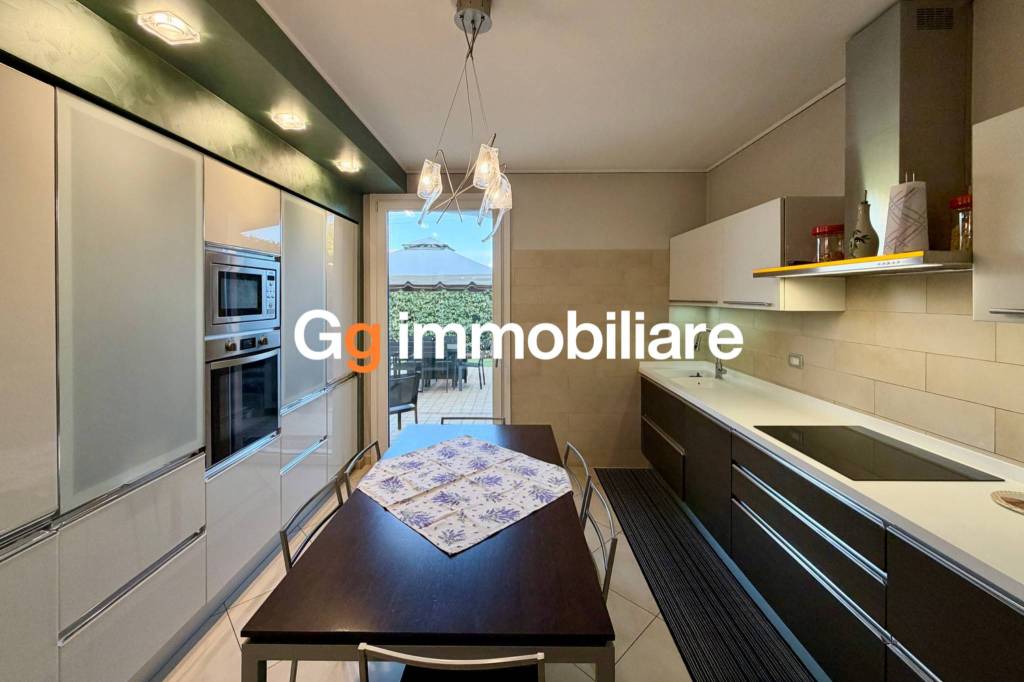 casa indipendente in vendita a Resana in zona Castelminio