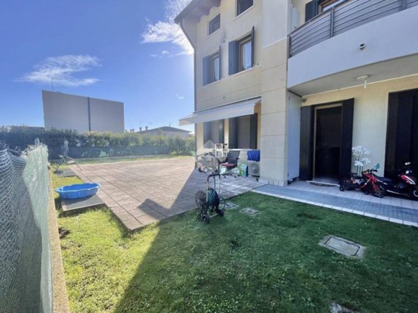 appartamento in vendita a Resana in zona San Marco