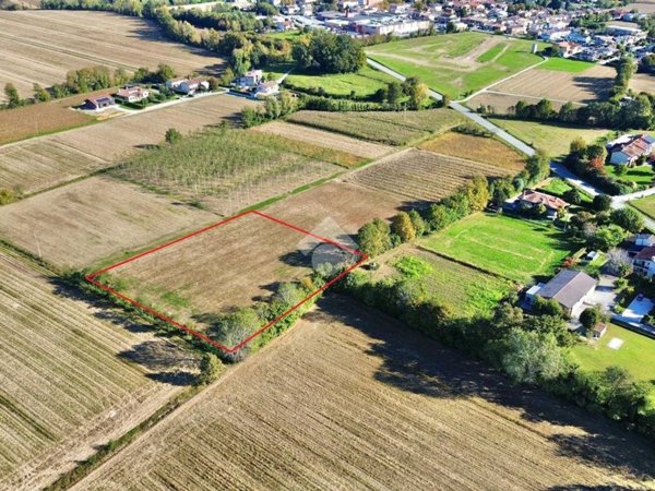 terreno agricolo in vendita a Resana in zona Castelminio