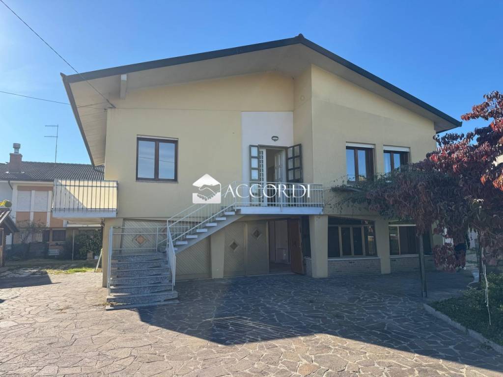 casa indipendente in vendita a Resana