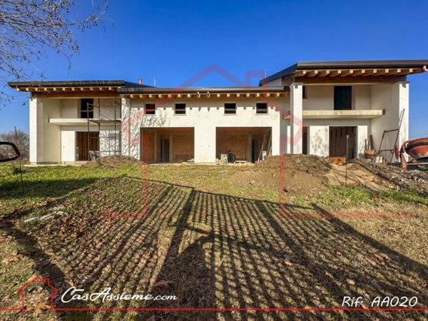 casa indipendente in vendita a Resana in zona Castelminio