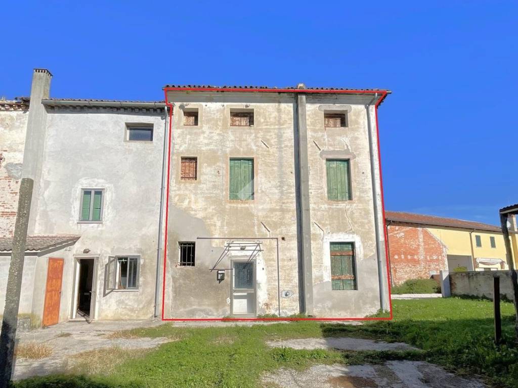 appartamento in vendita a Resana in zona San Marco