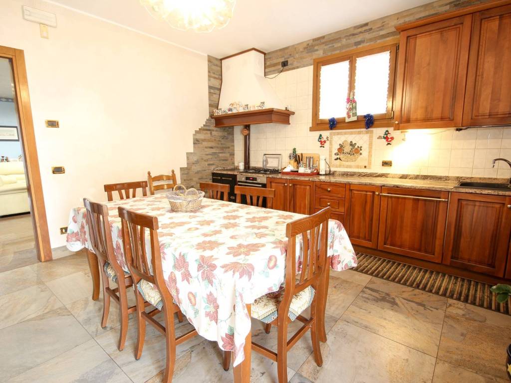 casa indipendente in vendita a Resana