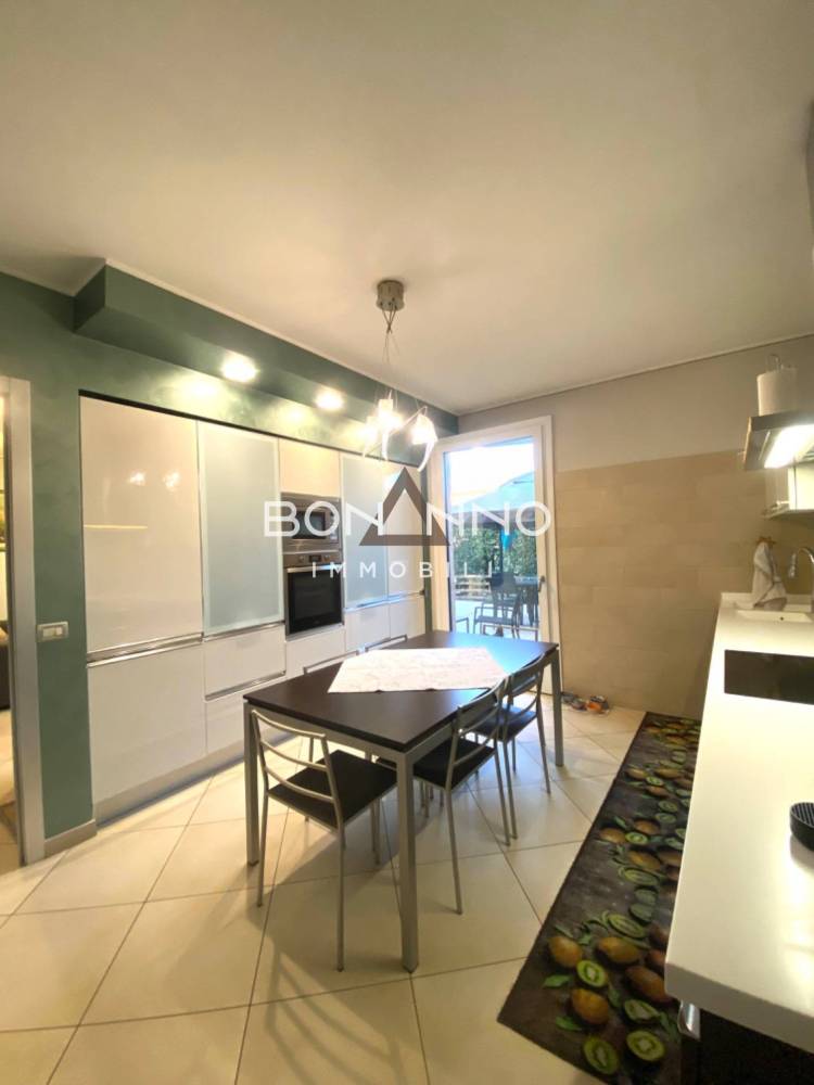 casa indipendente in vendita a Resana in zona Castelminio