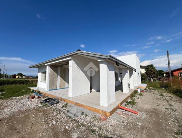 casa indipendente in vendita a Resana in zona San Marco